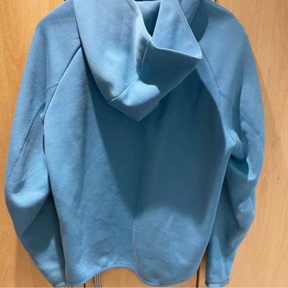 BRAND NEW XL OLD BABY BLUE TECH FLEECE - Picture 2 of 2